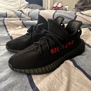 Yeezy 350 Bred V2